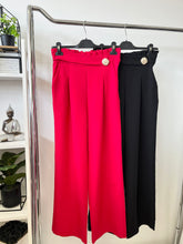 Kép betöltése a galériamegjelenítőbe: 19118 GOLD bőszárú zsebes nadrág
