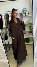 Kép betöltése a galériamegjelenítőbe: 7358 MARY oversize  zsebes ingruha
