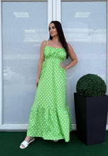 Kép betöltése a galériamegjelenítőbe: 1674 GREEN pöttyös vászon ruha
