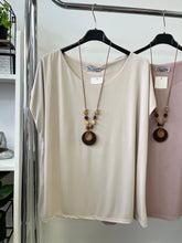 Kép betöltése a galériamegjelenítőbe: 1267 NATY felső nyaklánccal
