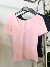 Kép betöltése a galériamegjelenítőbe: 45739 RELLA felső
