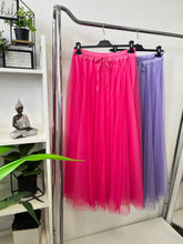 Kép betöltése a galériamegjelenítőbe: 22197 LOTTY tüll hosszú szoknya
