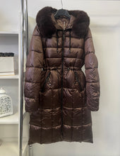 Kép betöltése a galériamegjelenítőbe: 8282 BRONZ barna télikabát XXL

