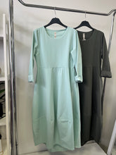 Kép betöltése a galériamegjelenítőbe: 36190 PAMELA pamut hagymaruha
