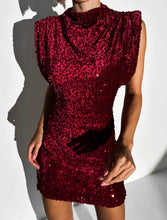 Kép betöltése a galériamegjelenítőbe: 6699 TERRY flitteres miniruha
