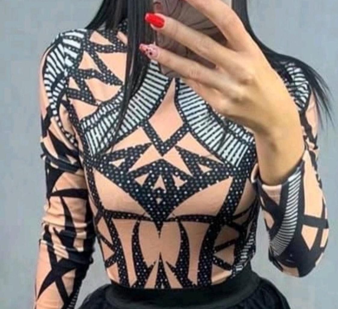 10585 PLÜSS mintás body