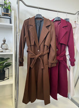 Kép betöltése a galériamegjelenítőbe: 10805 EMILY öves szövetkabát
