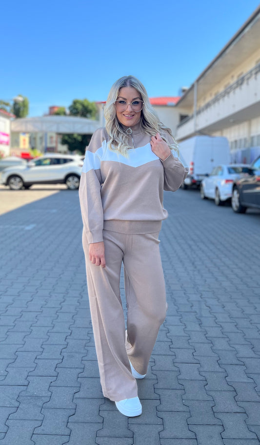 2101 KATY kötött szett/jogging