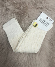 Kép betöltése a galériamegjelenítőbe: 2001 Fonott mintás térdzokni
