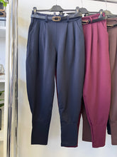 Kép betöltése a galériamegjelenítőbe: 18782 LEXI pamut nadrág őszi
