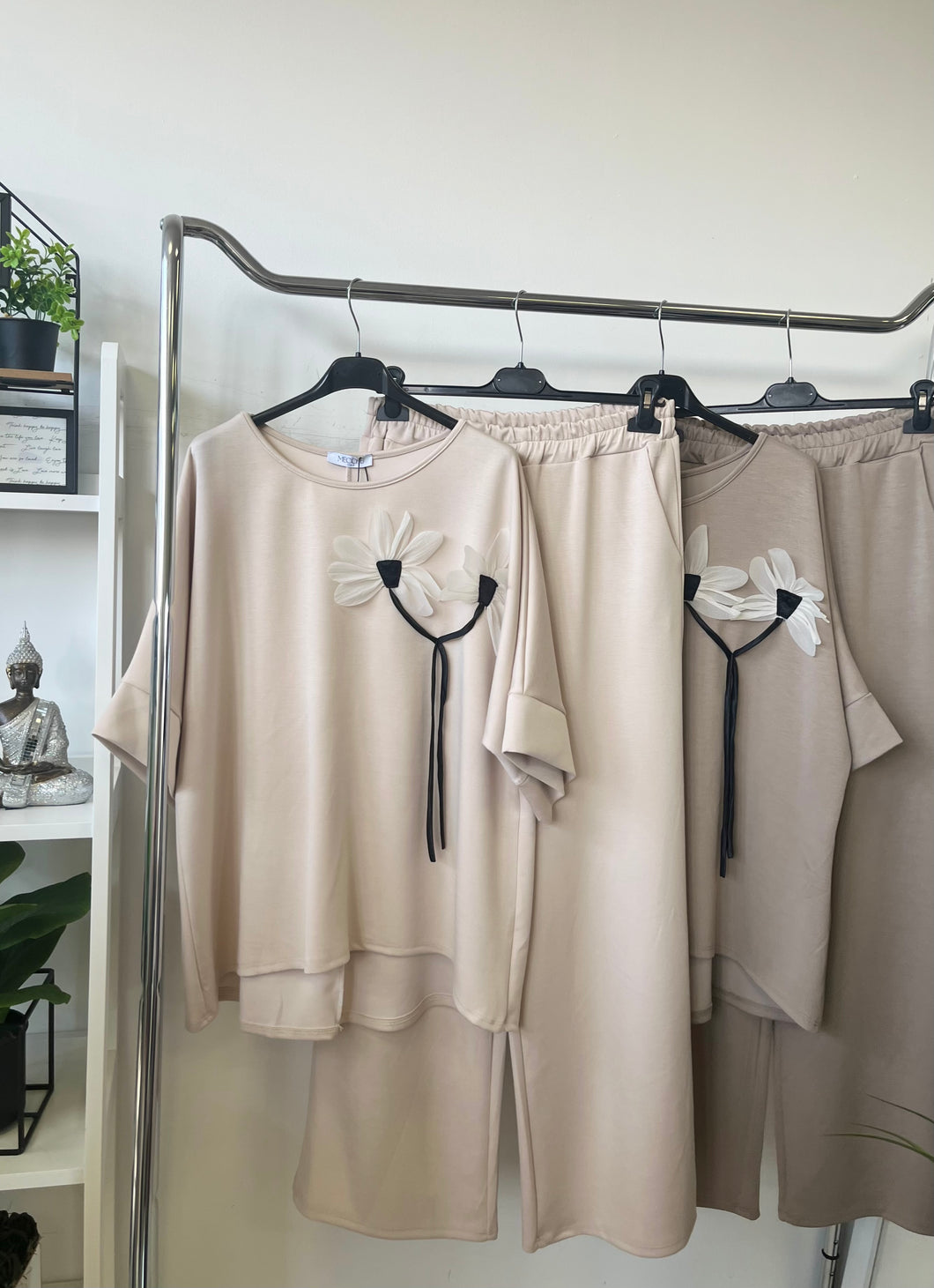 6338-1052 LISSA szett virág dísszel