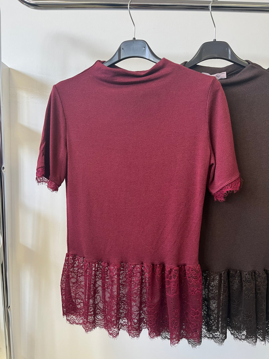 60353 SYLVIA csipke aljú felső