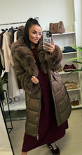 Kép betöltése a galériamegjelenítőbe: 8839 LORA steppelt műszormés téli kabát
