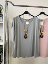 Kép betöltése a galériamegjelenítőbe: 1267 NATY felső nyaklánccal
