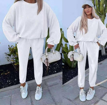 Kép betöltése a galériamegjelenítőbe: 2972/73Petra pamut jogging szett
