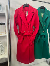 Kép betöltése a galériamegjelenítőbe: 2086 ALÍZ  szövet kabát arany gombokkal
