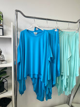 Kép betöltése a galériamegjelenítőbe: 20928 JÁZMIN felső + nadrág szett
