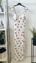 Kép betöltése a galériamegjelenítőbe: 231156 CHERRY mintás ruha
