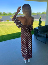 Kép betöltése a galériamegjelenítőbe: 41070 PANNI dupla fodros vállú PÖTTYÖS ruha
