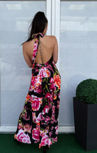 Kép betöltése a galériamegjelenítőbe: 9643 ESMERALDA virágos nyakbakötős  nyári ruha
