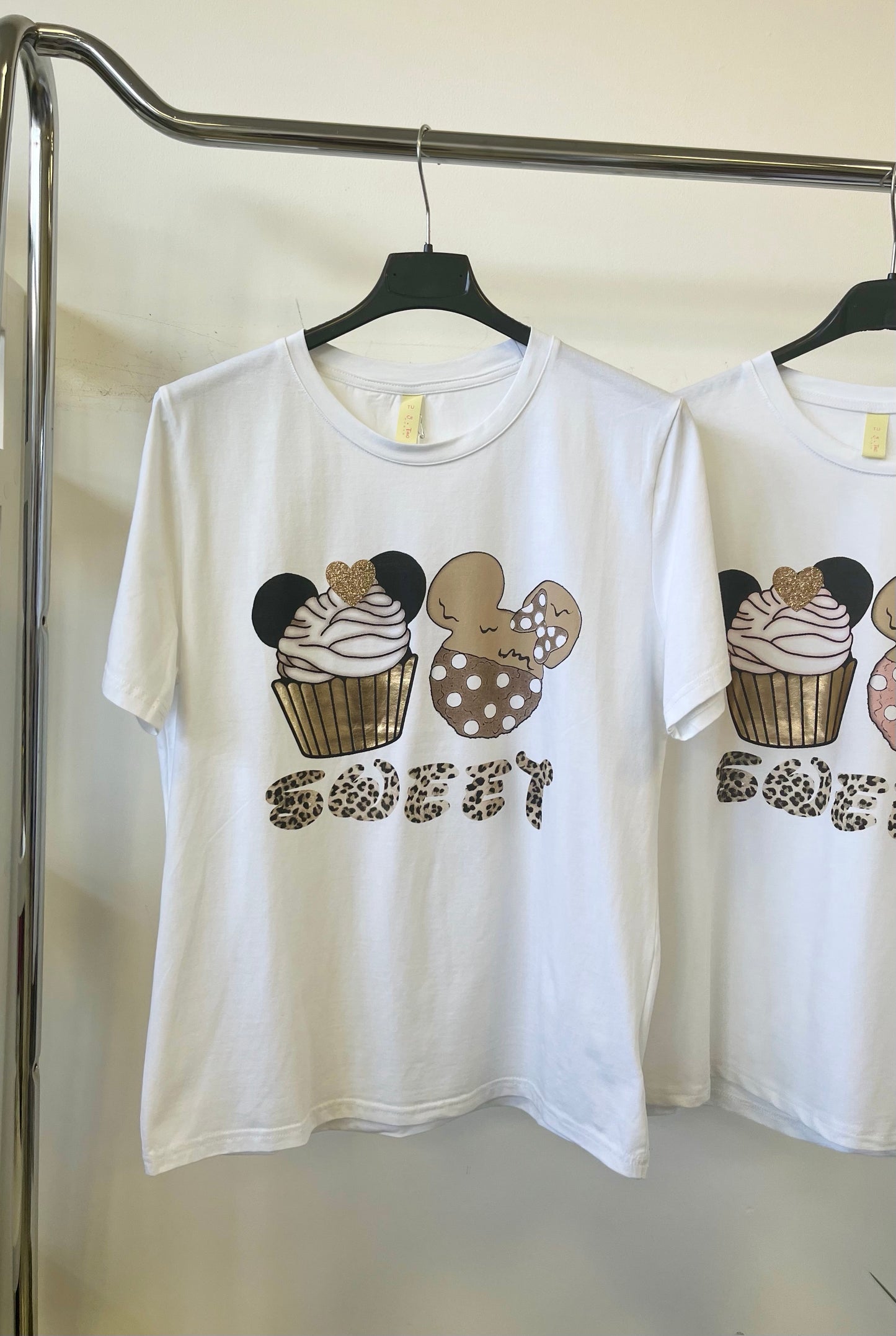 2324 SWEET póló