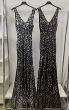 Kép betöltése a galériamegjelenítőbe: 24589 CECIL flitteres alkalmi ruha
