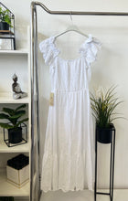 Kép betöltése a galériamegjelenítőbe: 12087 ZEFI fodros pántos madeira ruha
