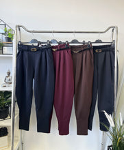 Kép betöltése a galériamegjelenítőbe: 18782 LEXI pamut nadrág őszi
