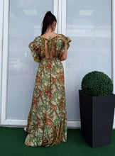 Kép betöltése a galériamegjelenítőbe: TD11 INDA mintás selyem ruha
