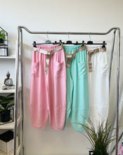 Kép betöltése a galériamegjelenítőbe: 24053 GABY bőszárú zsebes nadrág
