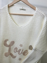 Kép betöltése a galériamegjelenítőbe: 1974 LOVE kötött oversize pulóver
