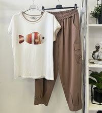 Kép betöltése a galériamegjelenítőbe: 1592 FISH póló
