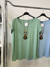 Kép betöltése a galériamegjelenítőbe: 1267 NATY felső nyaklánccal
