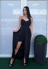 Kép betöltése a galériamegjelenítőbe: 41121 NAOMI gombos sortoverál
