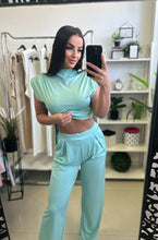 Kép betöltése a galériamegjelenítőbe: 39622 KAREN nadrág + felső szett
