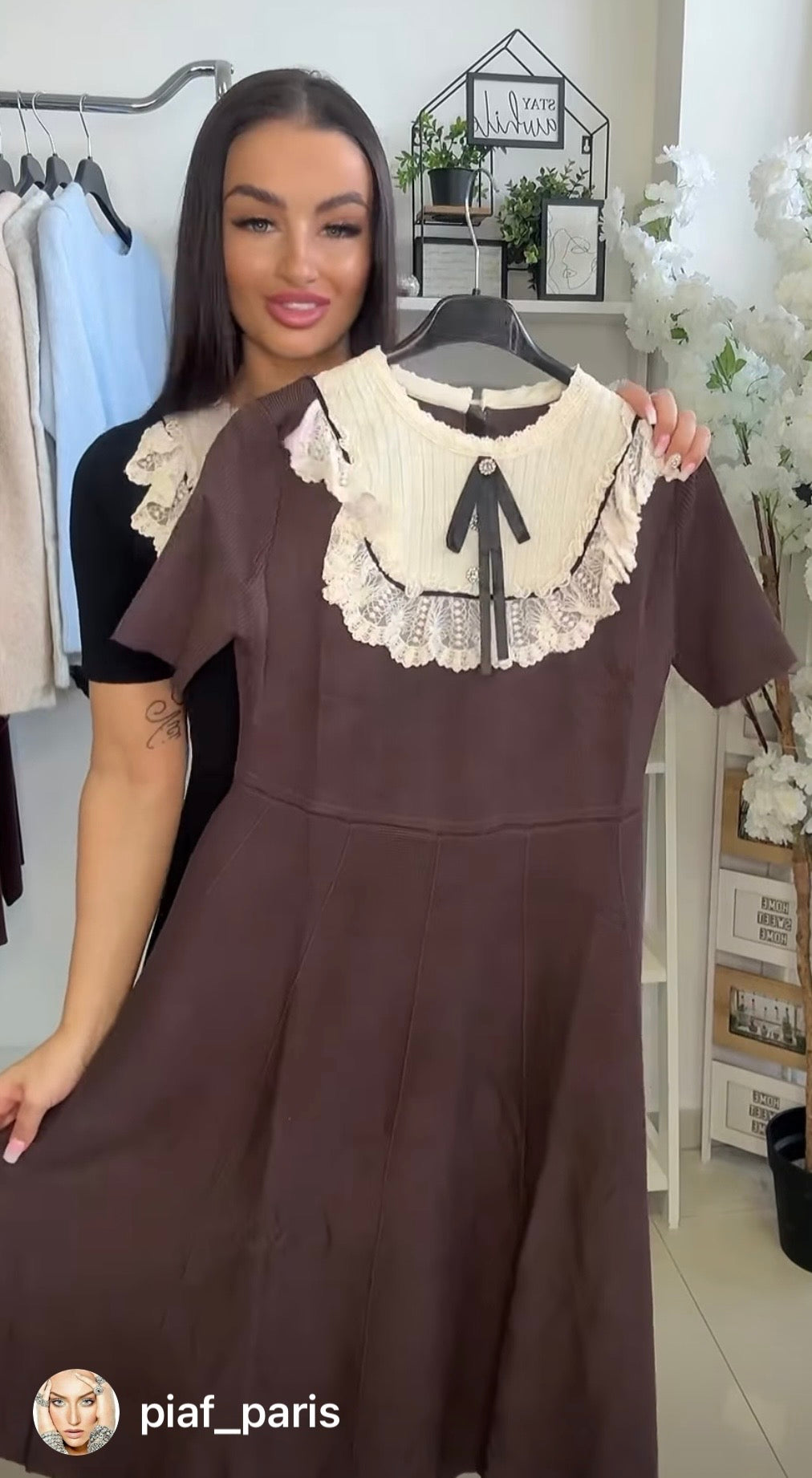0215 AMELIE vintage csipkegalléros ruha