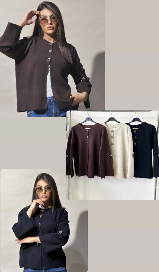 5065 NELLA kardigán köves gombokkal