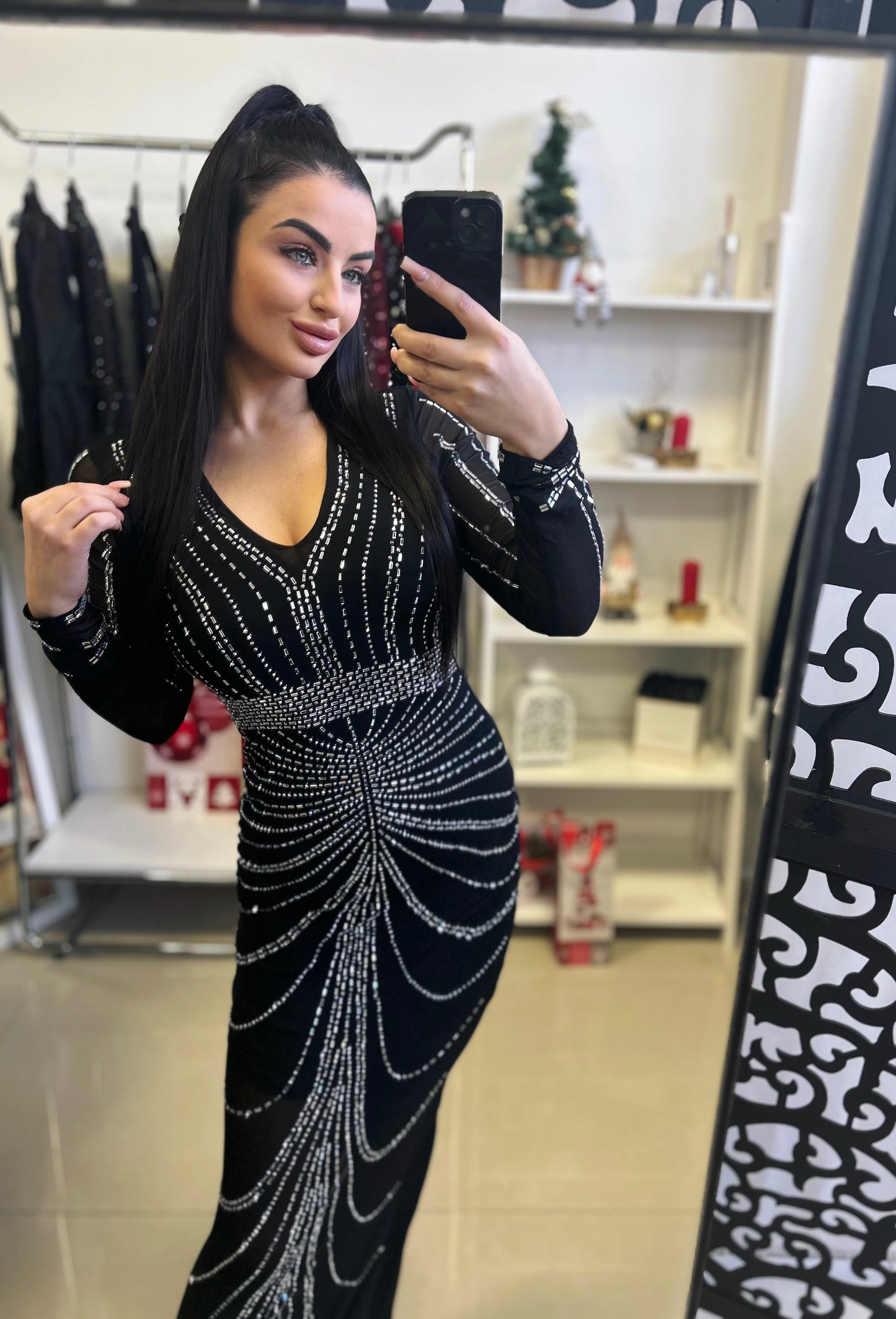 8118 NAZIRA strasszköves maxi alkalmi ruha