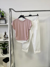 Kép betöltése a galériamegjelenítőbe: 12062 LUNA oldalt húzott rövid ujjú felső
