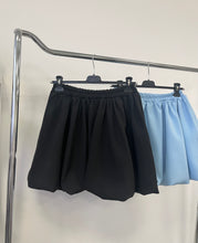 Kép betöltése a galériamegjelenítőbe: 35714 ZOÉ hagyma miniszoknya
