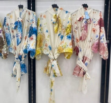 Kép betöltése a galériamegjelenítőbe: 3638 CLARISS virágos vászon miniruha
