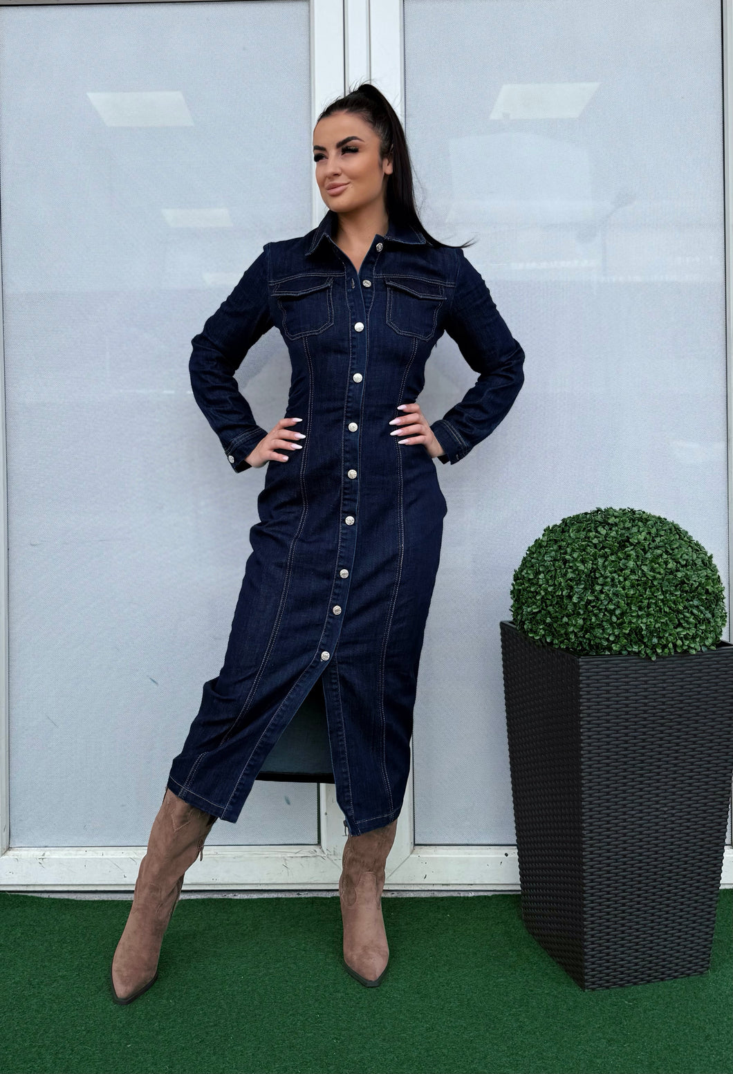2286 INDIGO farmer ruha