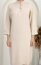 Kép betöltése a galériamegjelenítőbe: 12339 TOKYO kötött ruha strasszkő díszitéssel
