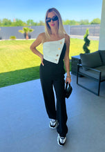 Kép betöltése a galériamegjelenítőbe: 39959 HOLLY arany gombos overál
