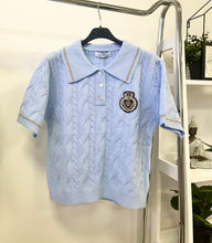 Kép betöltése a galériamegjelenítőbe: 8133 RUBINA galléros tavaszi rövid ujjú pulóver
