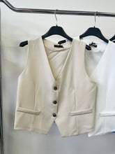 Kép betöltése a galériamegjelenítőbe: 9978 HARPER kosztüm mellény
