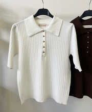 Kép betöltése a galériamegjelenítőbe: 63443 EMILY galléros rövid ujjú felső
