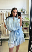 Kép betöltése a galériamegjelenítőbe: 16829 KIARA műselyem ruha
