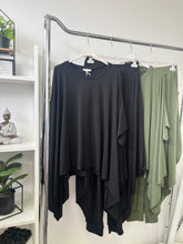 Kép betöltése a galériamegjelenítőbe: 20928 JÁZMIN felső + nadrág szett
