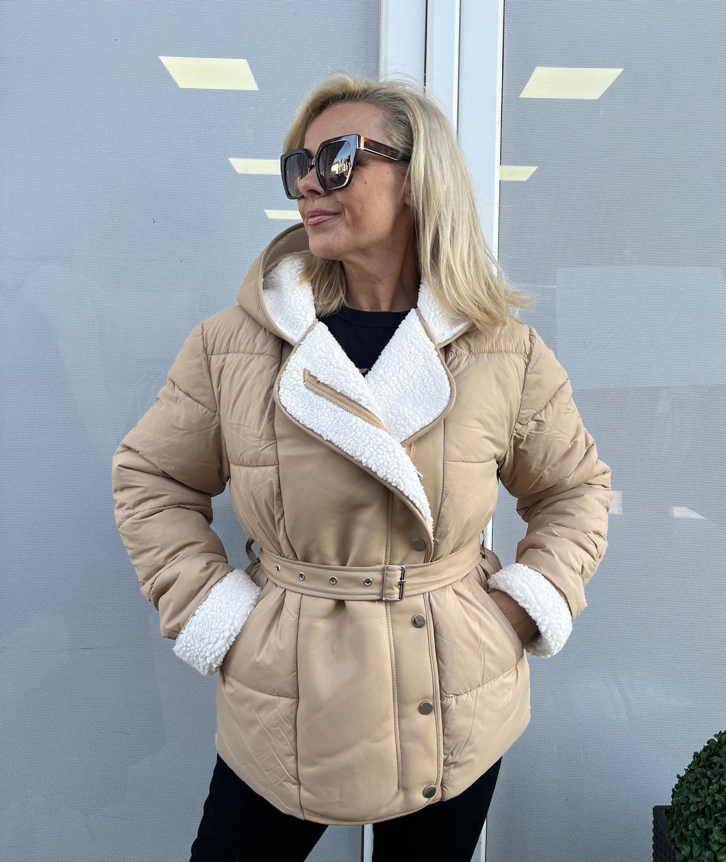 8618 MARION rövid téli kabát